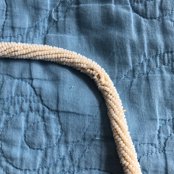 Exquisite Vintage White Beaded Walborg Bag - Picture 3 of 6